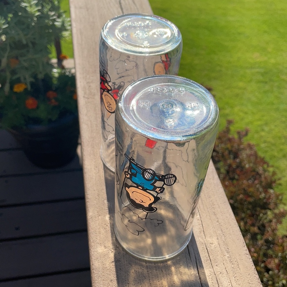 Pair of Charlie Brown and Lucy Peanuts Drinkware Glasses - Picture 8 of 10